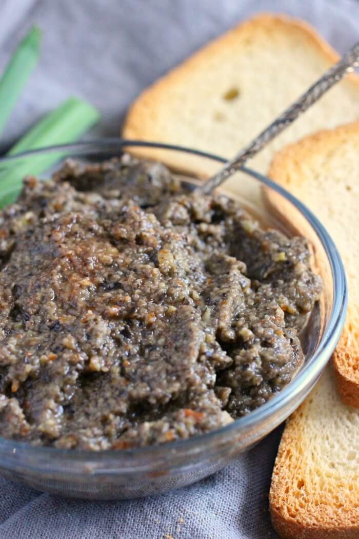 GREEN OLIVE TAPENADE