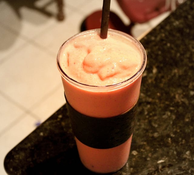 The Ultimate Strawberry Peach Smoothie