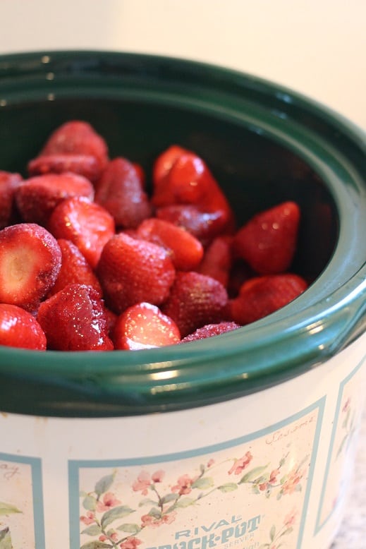 Slow Cooker Strawberry Spread at MamaLovesFood.com