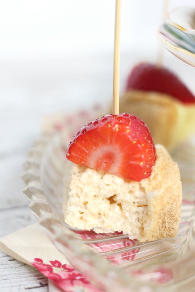 Strawberry Shortcake Rice Krispies Treats Recipe