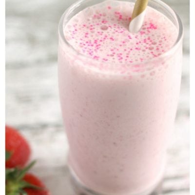 Strawberry Vanilla Milkshake – Single Serve