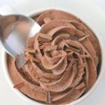 HOW DO YOU MAKE CHOCOLATE MOUSSE