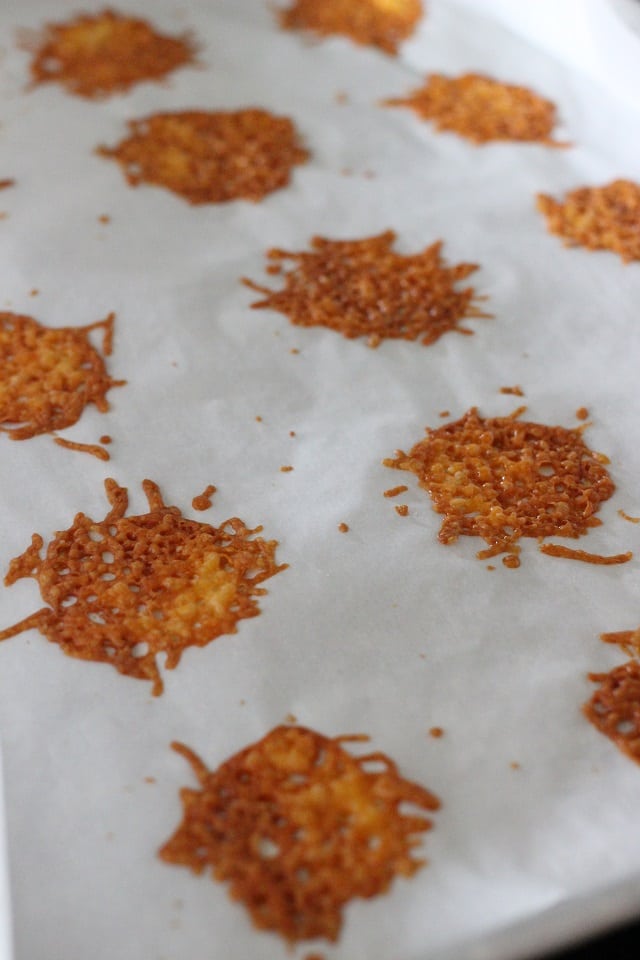 Healthy Baked Cheese Crisp Recipe Healthy Baked Cheese Crisp Recipe