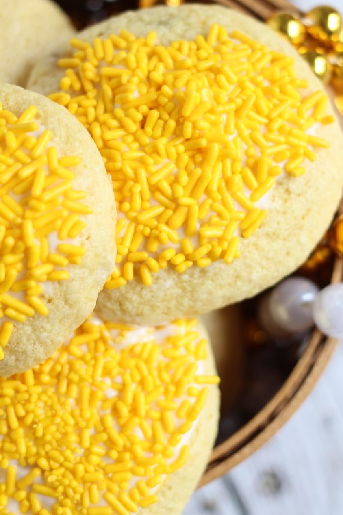 BANANA COOKIES