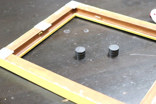 How to Make a Simple Magnetic Fridge Frame