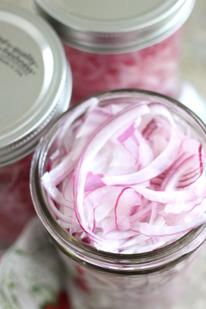 HOW TO PICKLE RED ONIONS
