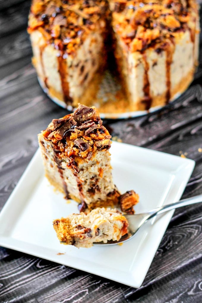 Slow Cooker Butterfinger Cheesecake from Domestic Superhero