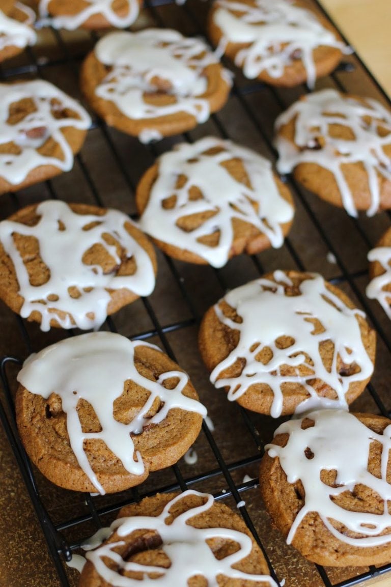 Gingersnap and Pumpkin Cinnamon Roll Cookies