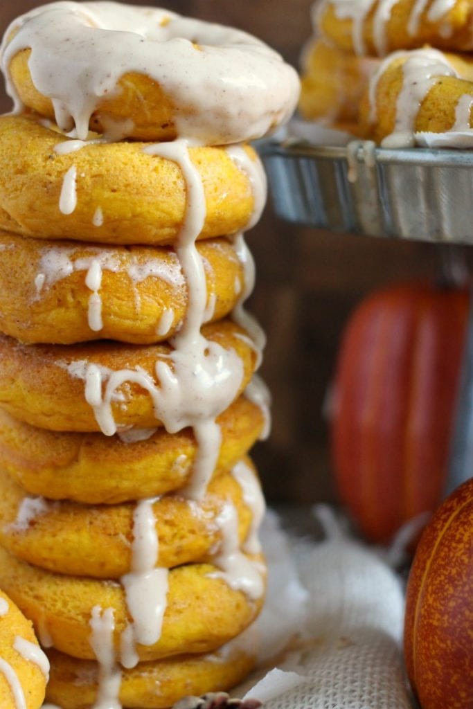 Easy Baked Pumpkin Spice Donuts Recipe with Maple Nutmeg Glaze
