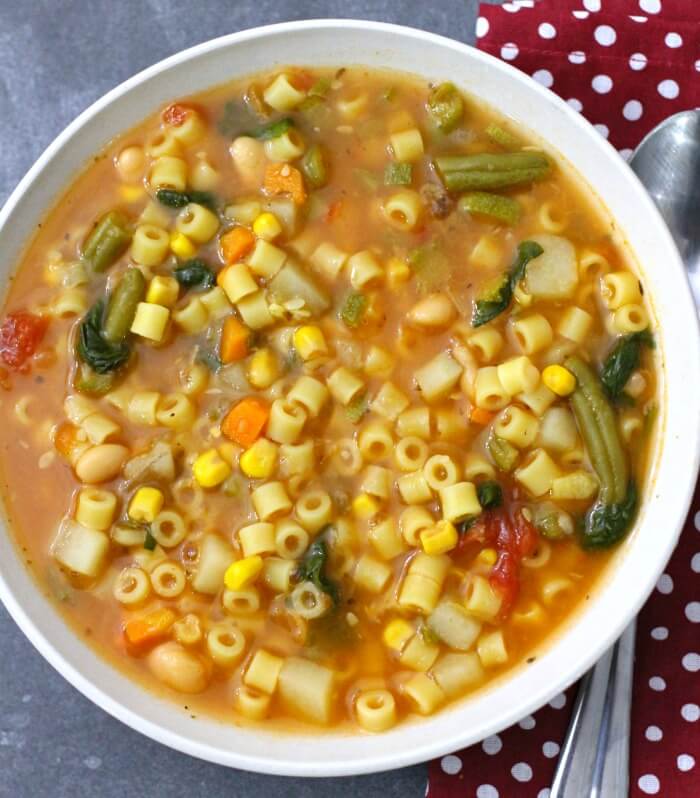 EASY MINESTRONE SOUP