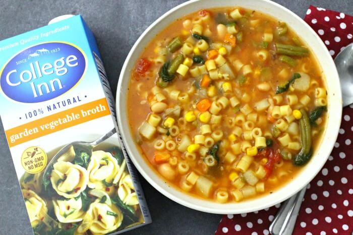 SLOW COOKER MINESTRONE SOUP WITH COLLEGE INN BROTH