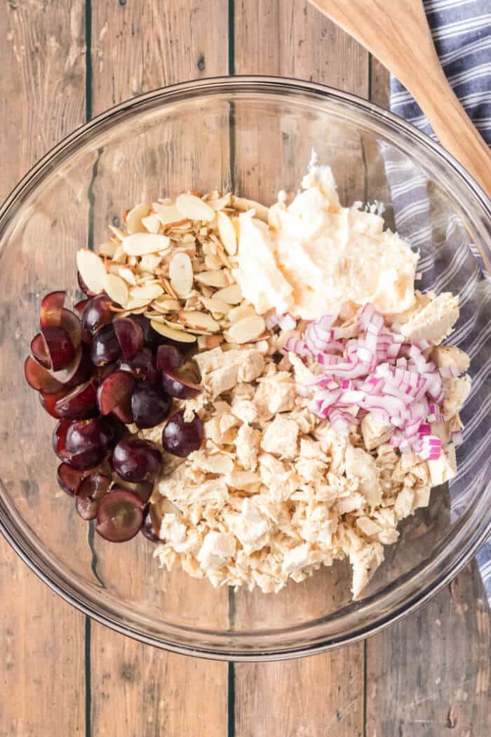 HOW TO MAKE CHICKEN SALAD