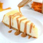 CHEESECAKE WITH CARAMEL SAUCE