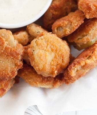 HOW TO MAKE FRIED PICKLES