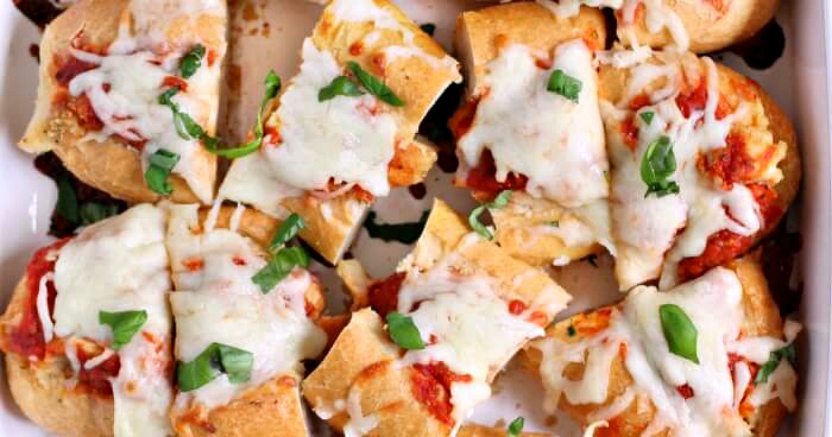 Chicken Parmesan Sandwich - Mama Loves Food