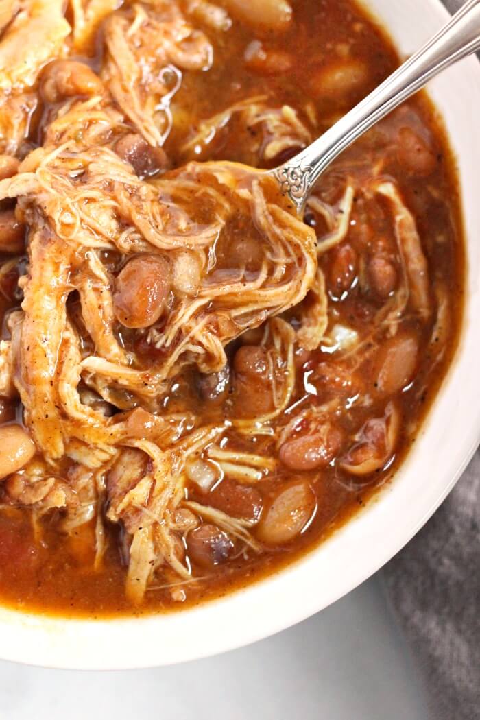 SLOW COOKER PULLED PORK CHILI