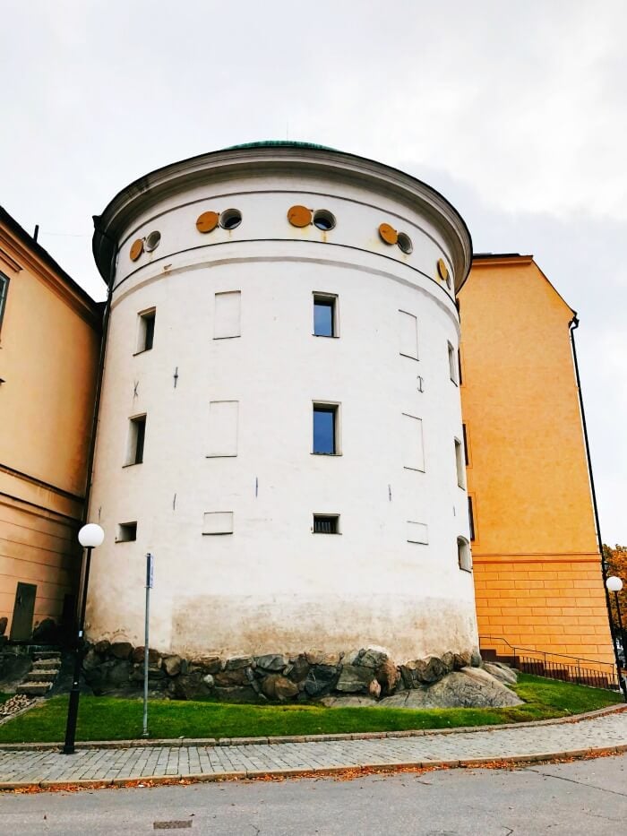 ROUND BUILDING IN STOCKHOLM