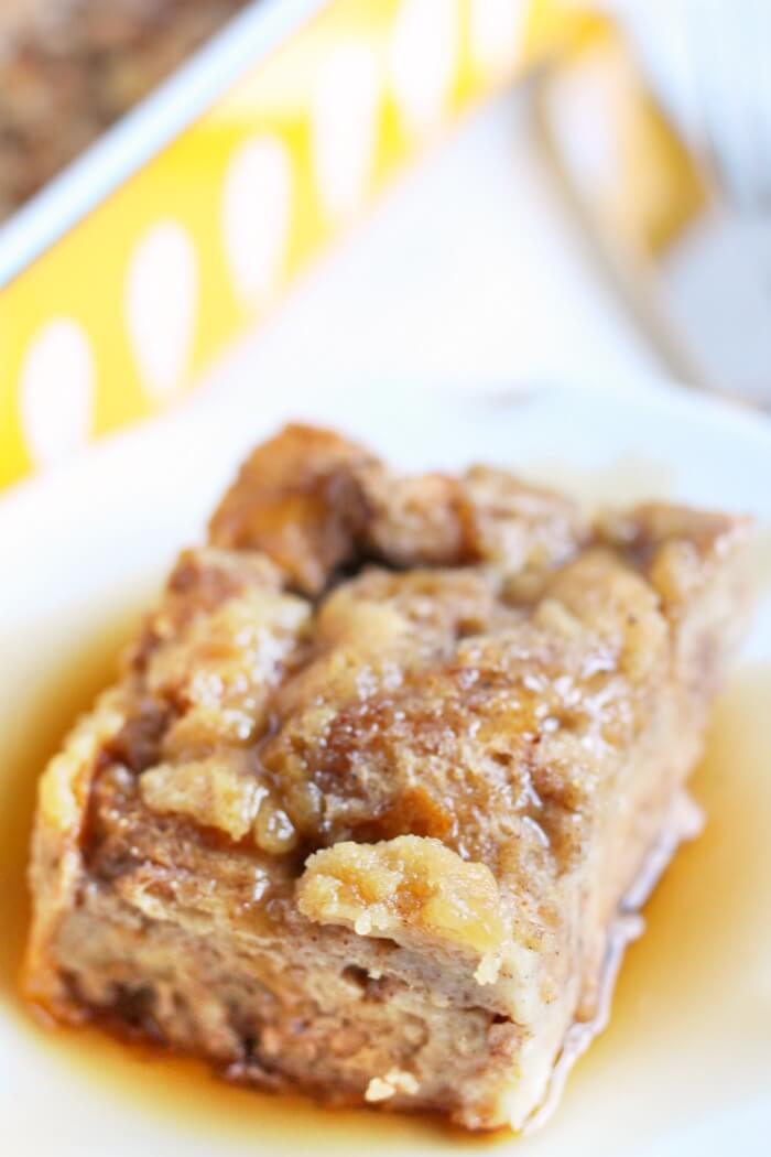 FRENCH TOAST CASSEROLE WITH SYRUP
