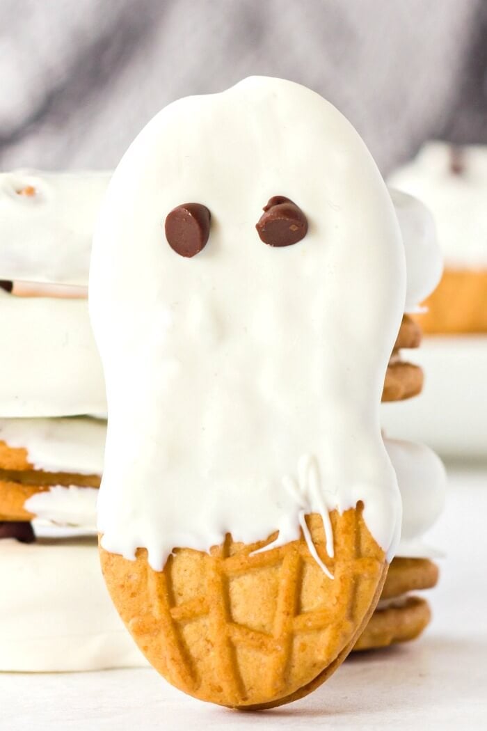 HALLOWEEN GHOST COOKIES