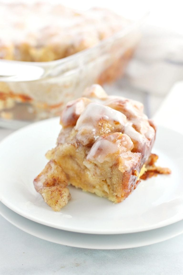CINNAMON ROLL FRENCH TOAST CASSEROLE 1