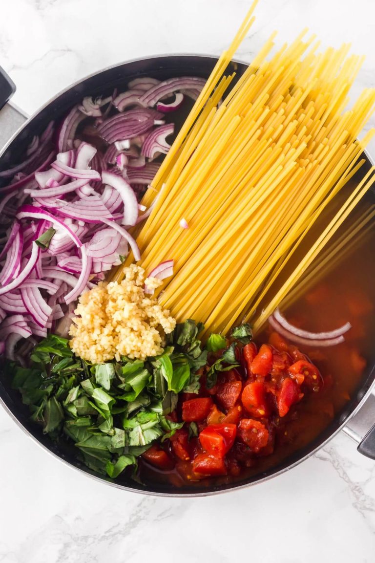 INGREDIENTS FOR ONE POT PASTA 1