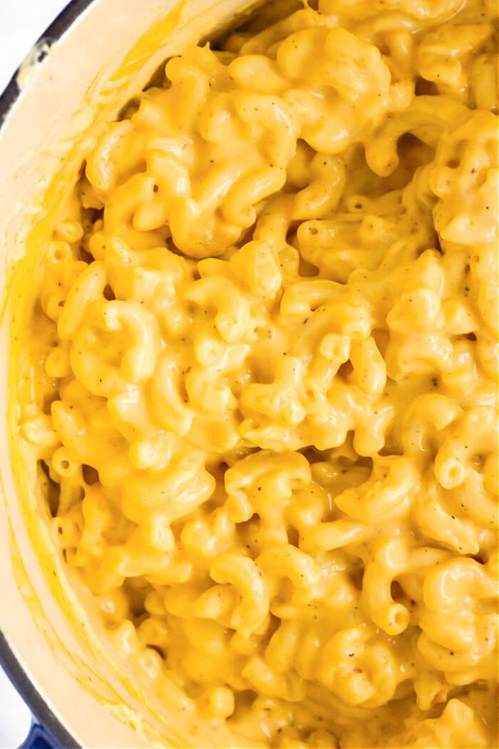 EASY STOVETOP MAC AND CHEESE