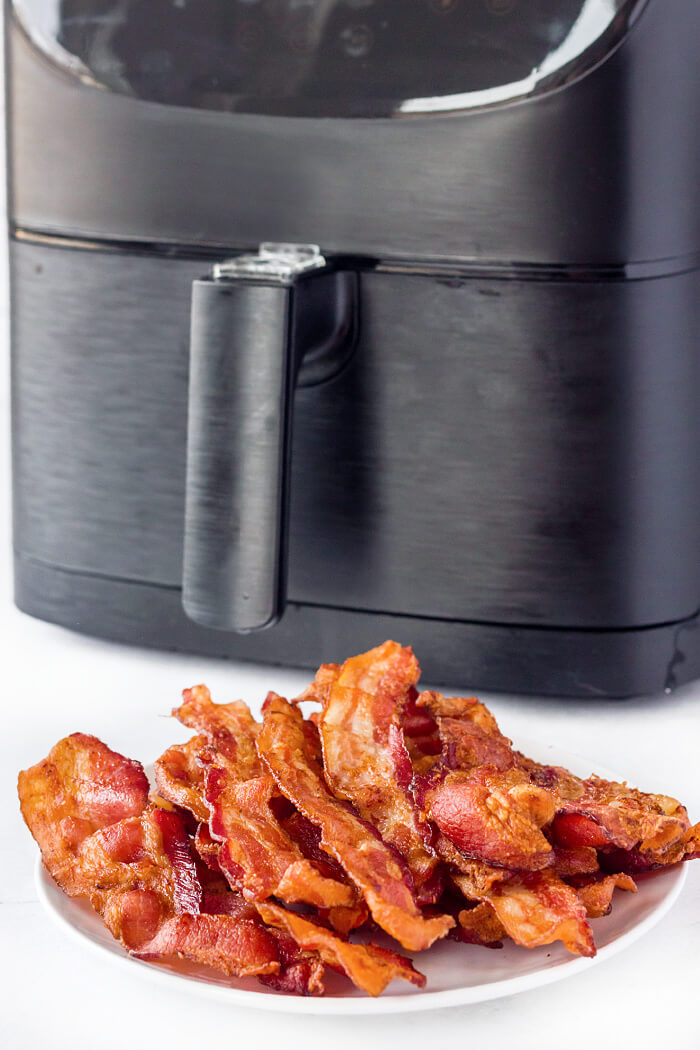 HOW TO COOK BACON IN AIR FRYER