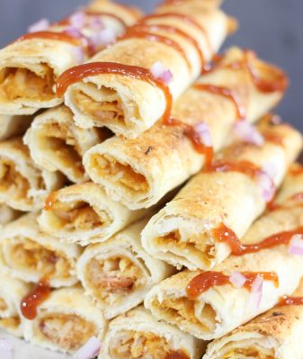 HOW TO MAKE BBQ CHICKEN TAQUITOS