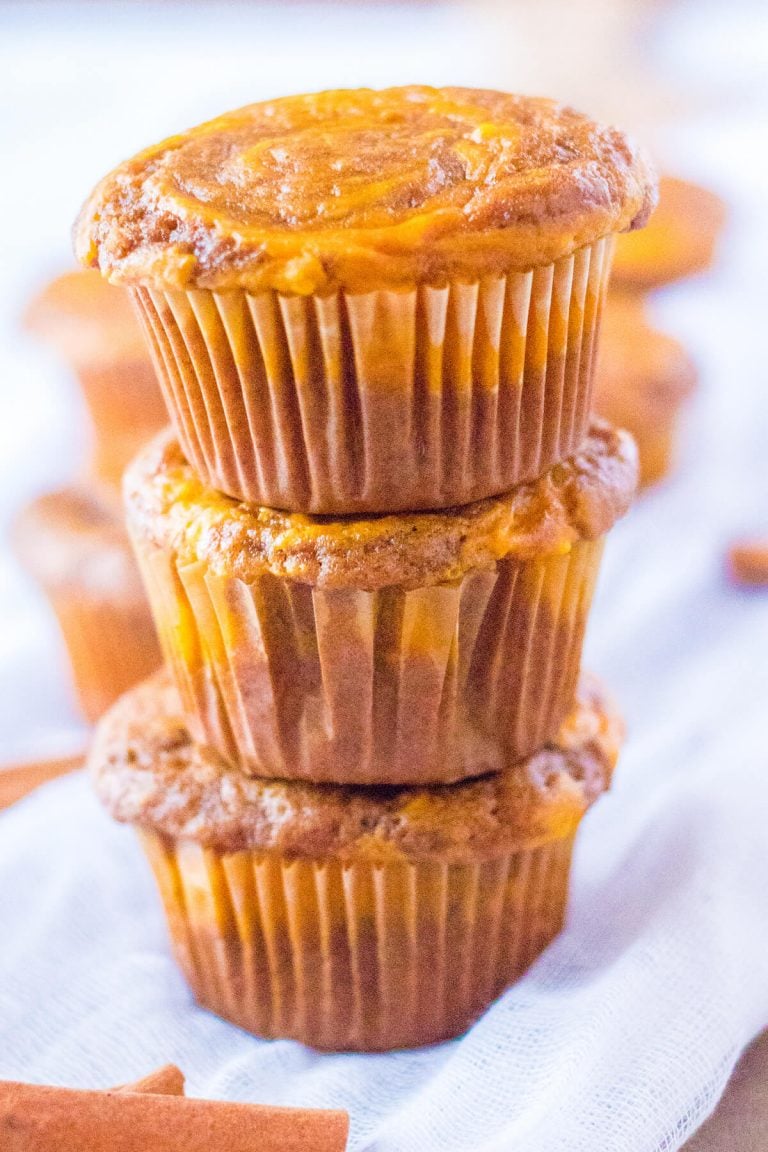 STARBUCKS PUMPKIN CREAM CHEESE MUFFIN
