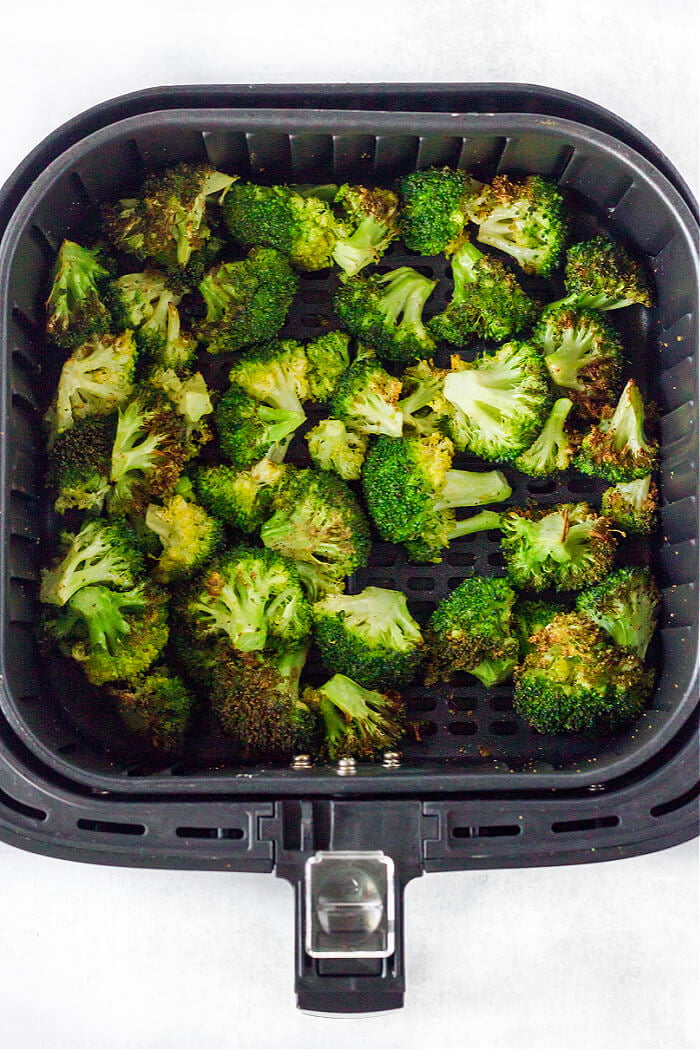 HOW TO COOK BROCCOLI IN THE AIR FRYER