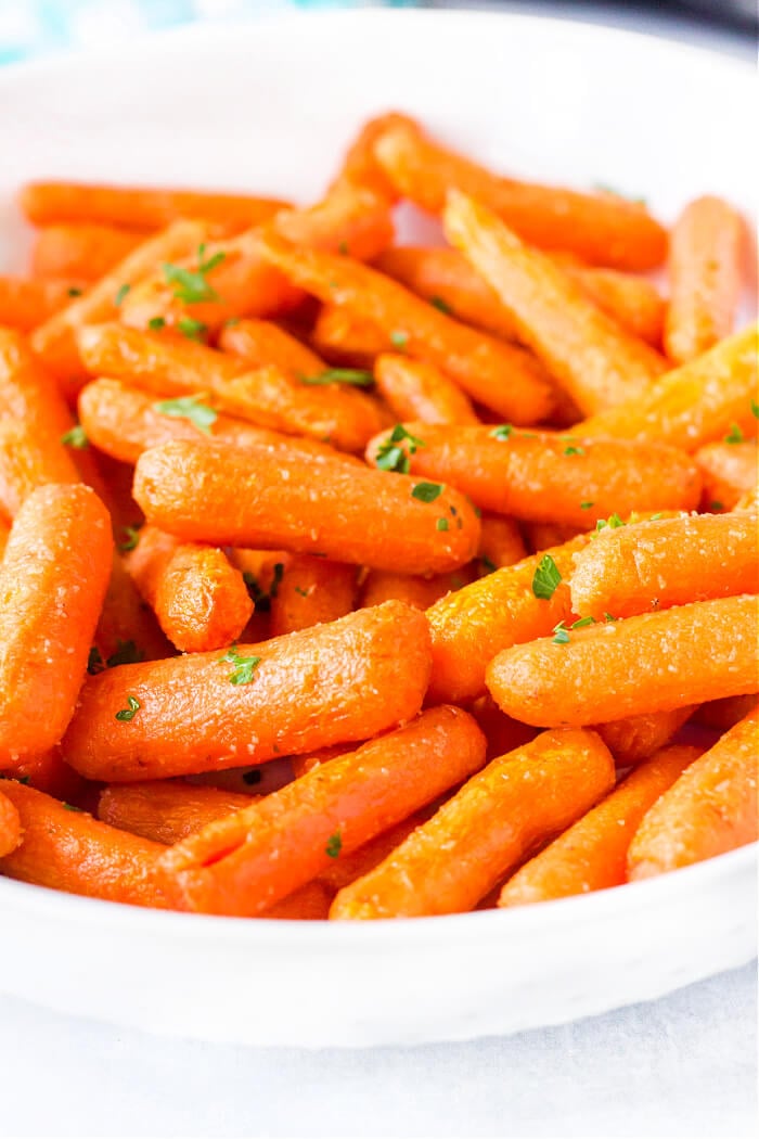 ROASTED AIR FRYER CARROTS