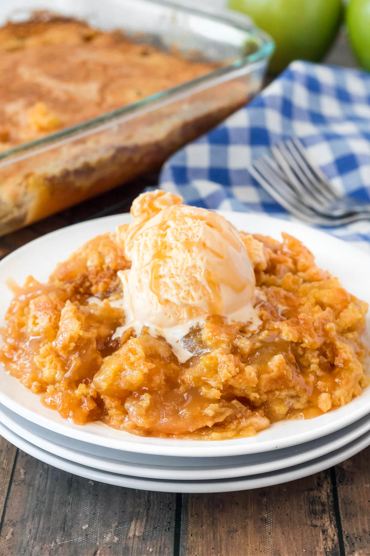 APPLE PIE DUMP CAKE