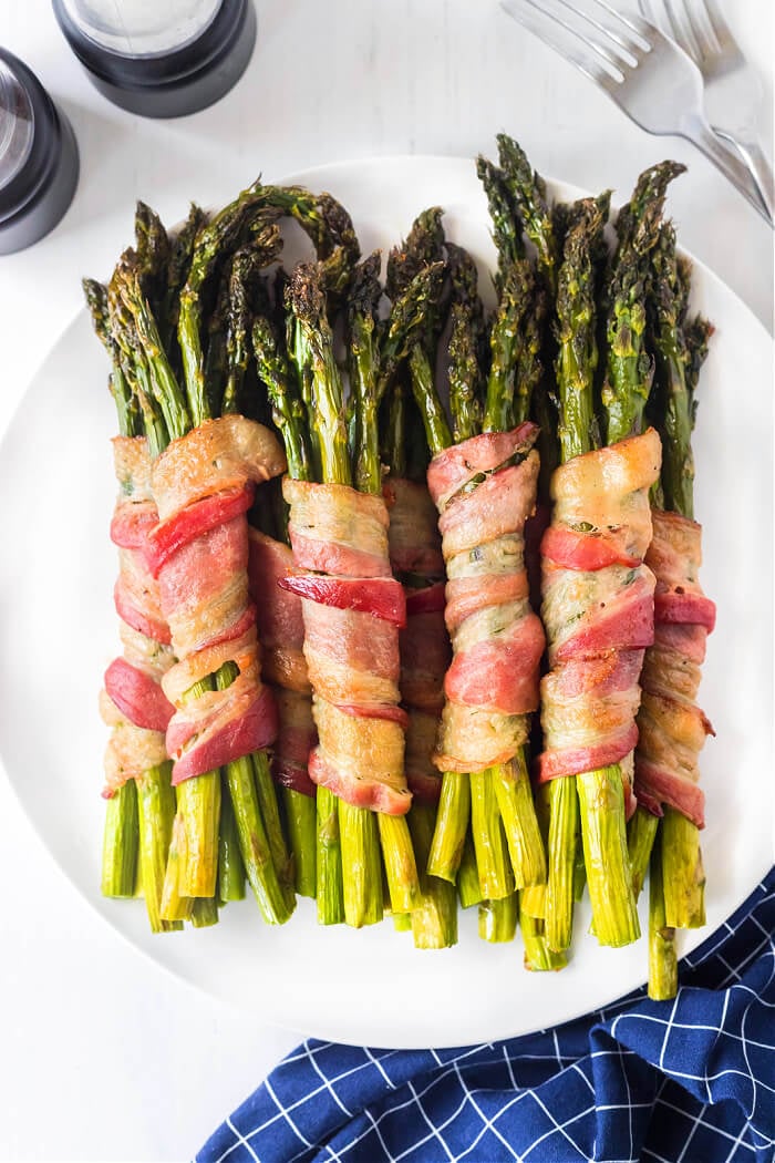ASPARAGUS WRAPPED IN BACON
