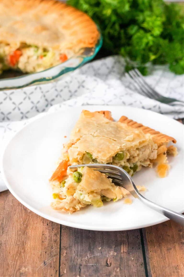 HOMEMADE CHICKEN POT PIE