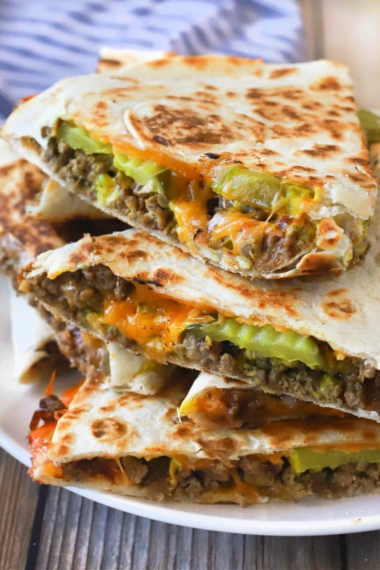 CHEESEBURGER QUESADILLA