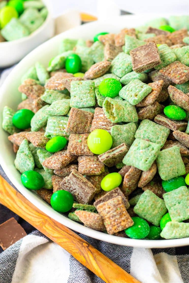 MINT CHOCOLATE PUPPY CHOW