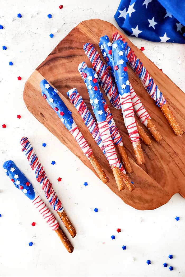 4TH OF JULY CHOCOLATE COVERED PRETZELS