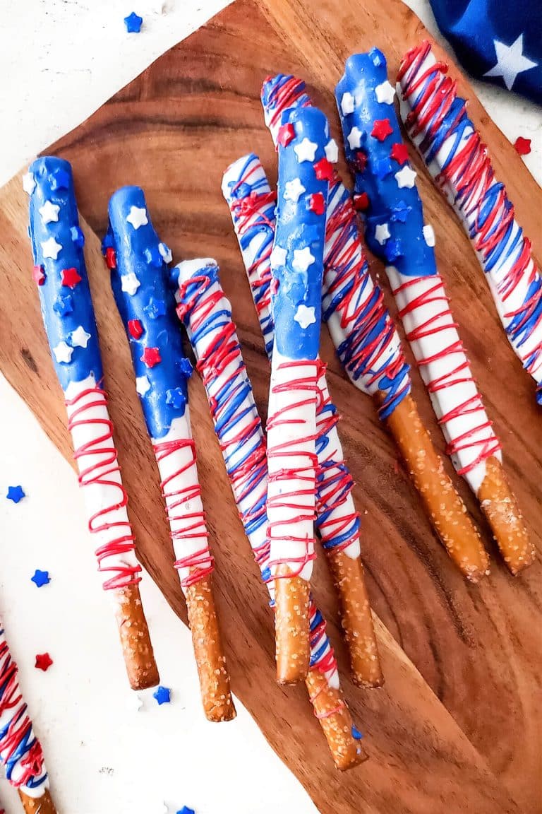 PATRIOTIC PRETZELS