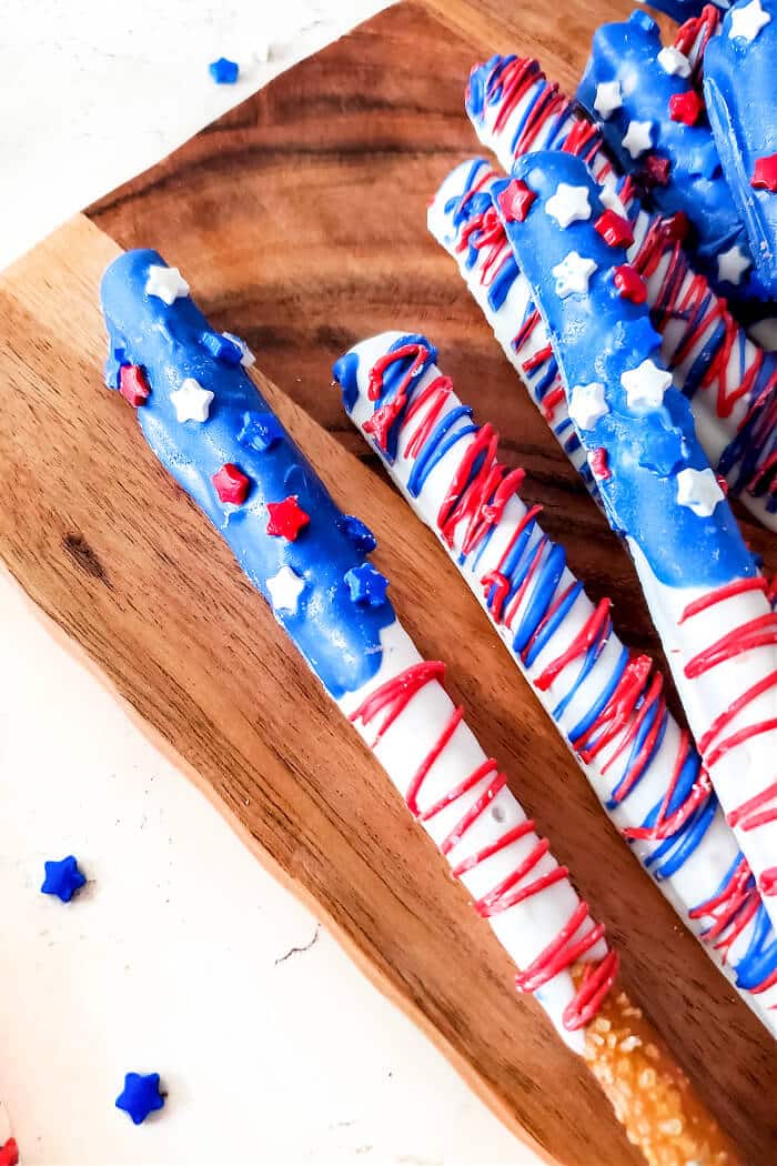 RED WHITE AND BLUE PRETZELS