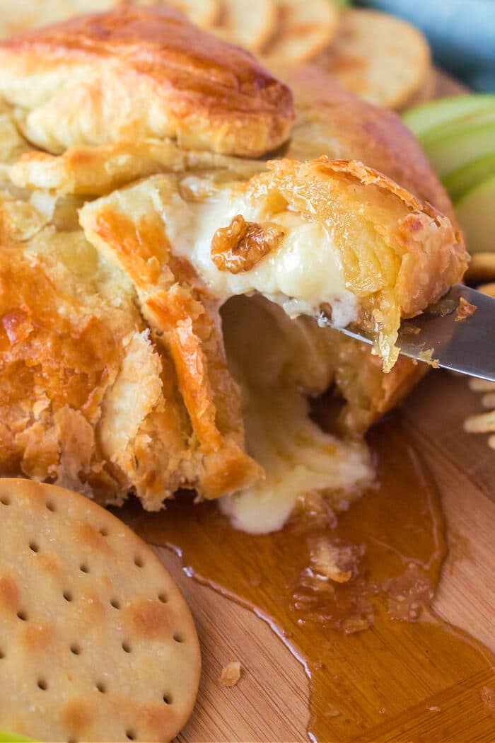 BAKED BRIE