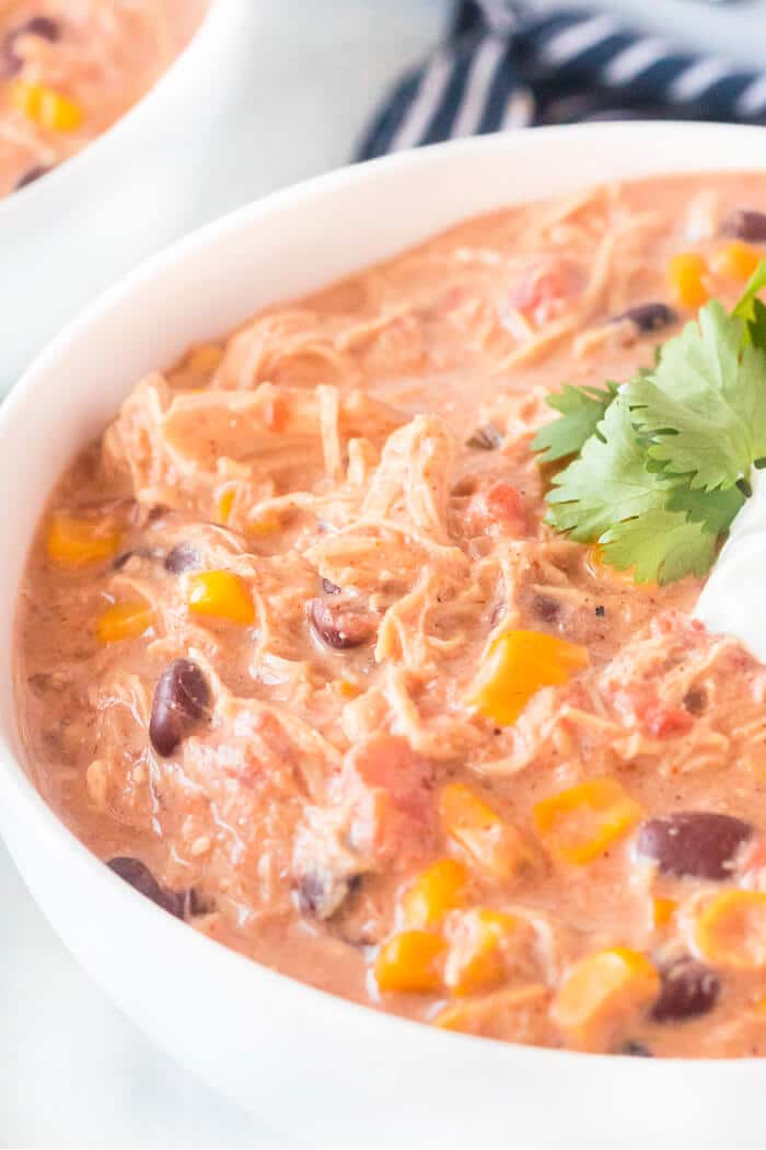 Cream cheese chicken chili is made with chicken, black beans, corn, tomatoes, ranch seasoning, chili seasoning and of course, cream cheese! CROCK POT CREAM CHEESE CHICKEN CHILI