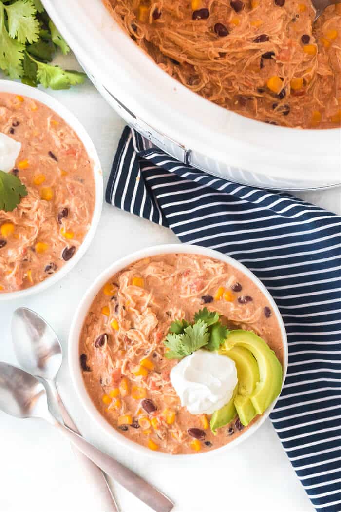 Cream cheese chicken chili is made with chicken, black beans, corn, tomatoes, ranch seasoning, chili seasoning and of course, cream cheese! RECIPE FOR CREAM CHEESE CHICKEN CHILI