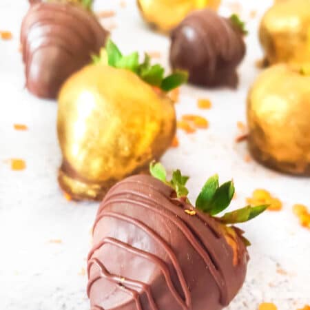 CHOCOLATE COVERED STRAWBERRIES