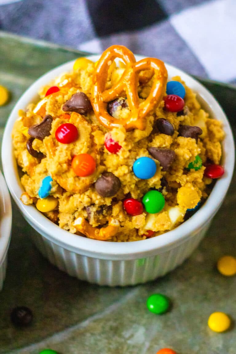 EDIBLE MONSTER COOKIE DOUGH