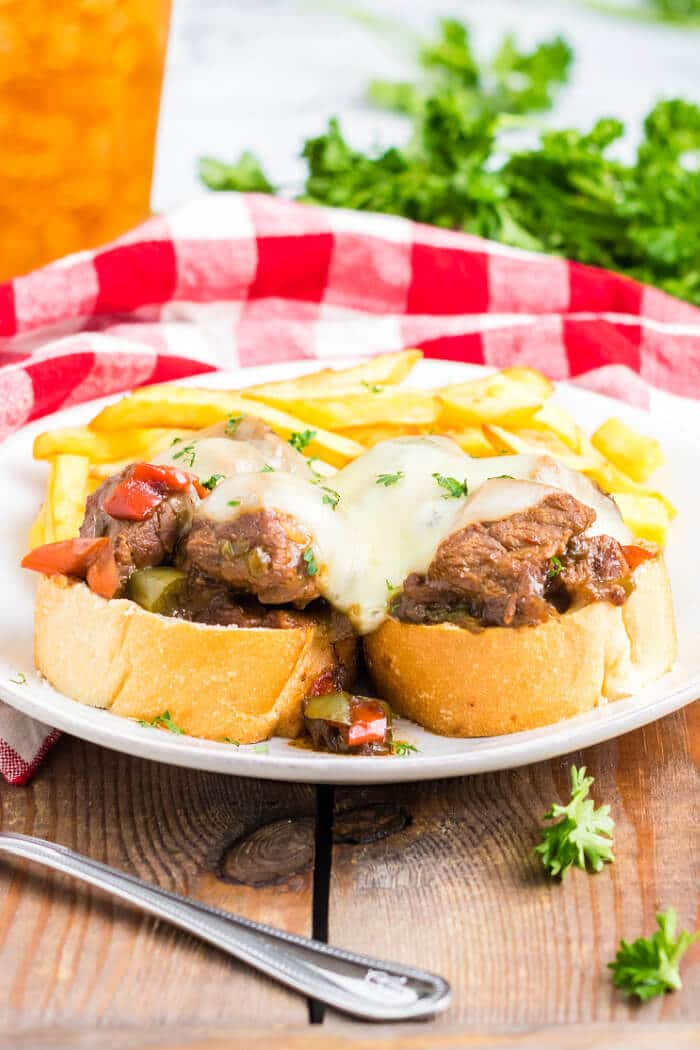 SLOW COOKER PHILLY CHEESESTEAK RECIPE