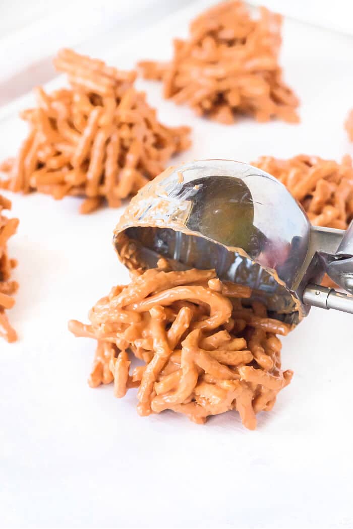 Haystacks are an easy treat made with chow mein noodles, butterscotch and peanut butter to create the cutest little stacks of delicious hay! NO BAKE PEANUT BUTTER BUTTERSCOTCH HAYSTACKS