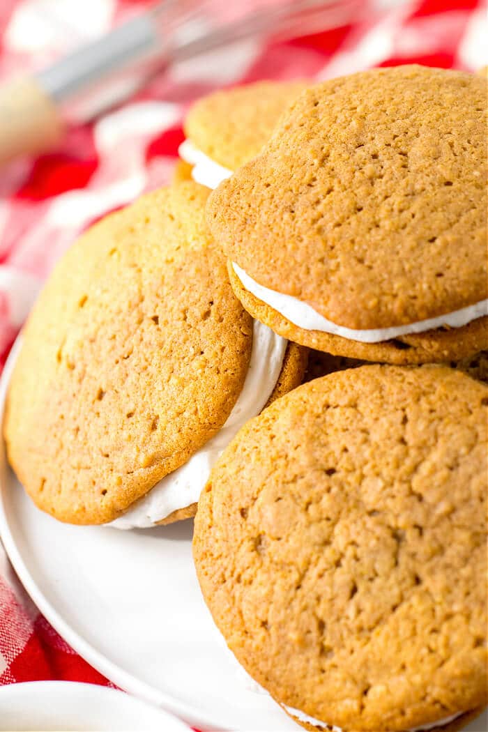Oatmeal creme pies are a homemade version of your favorite Little Debbie treat made with oatmeal, cinnamon and a marshmallow cream filling! OATMEAL CREAM PIES