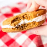 OATMEAL CREME PIES
