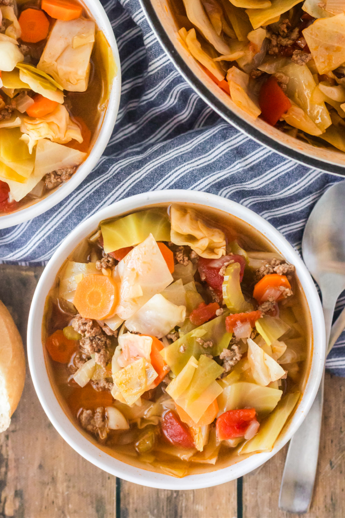 CABBAGE AND GROUND BEEF SOUP