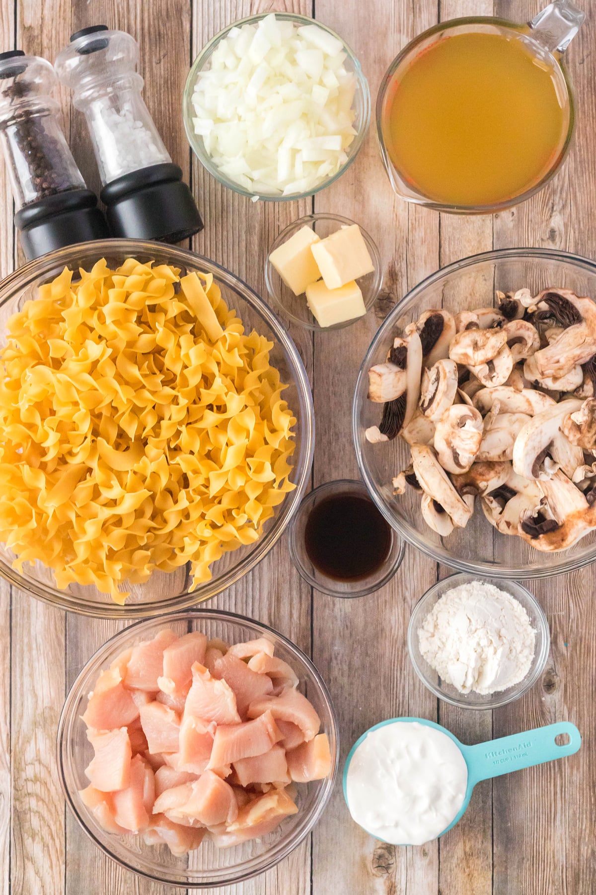CHICKEN STROGANOFF INGREDIENTS